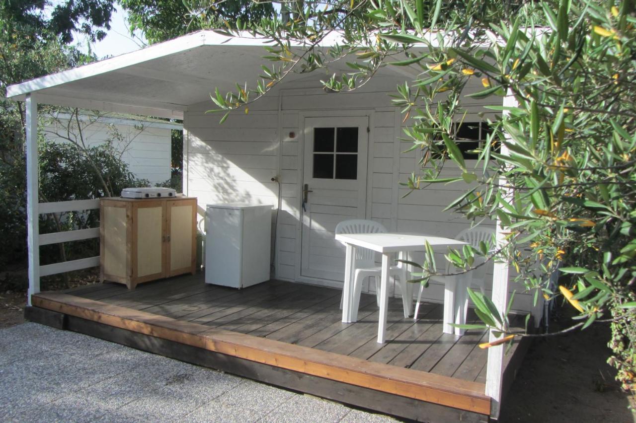 Camping Baia Paradiso Badesi Exterior photo